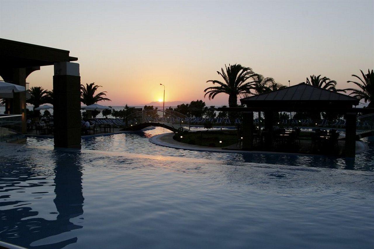 Oceanis Beach Hotel Ixiá Kültér fotó